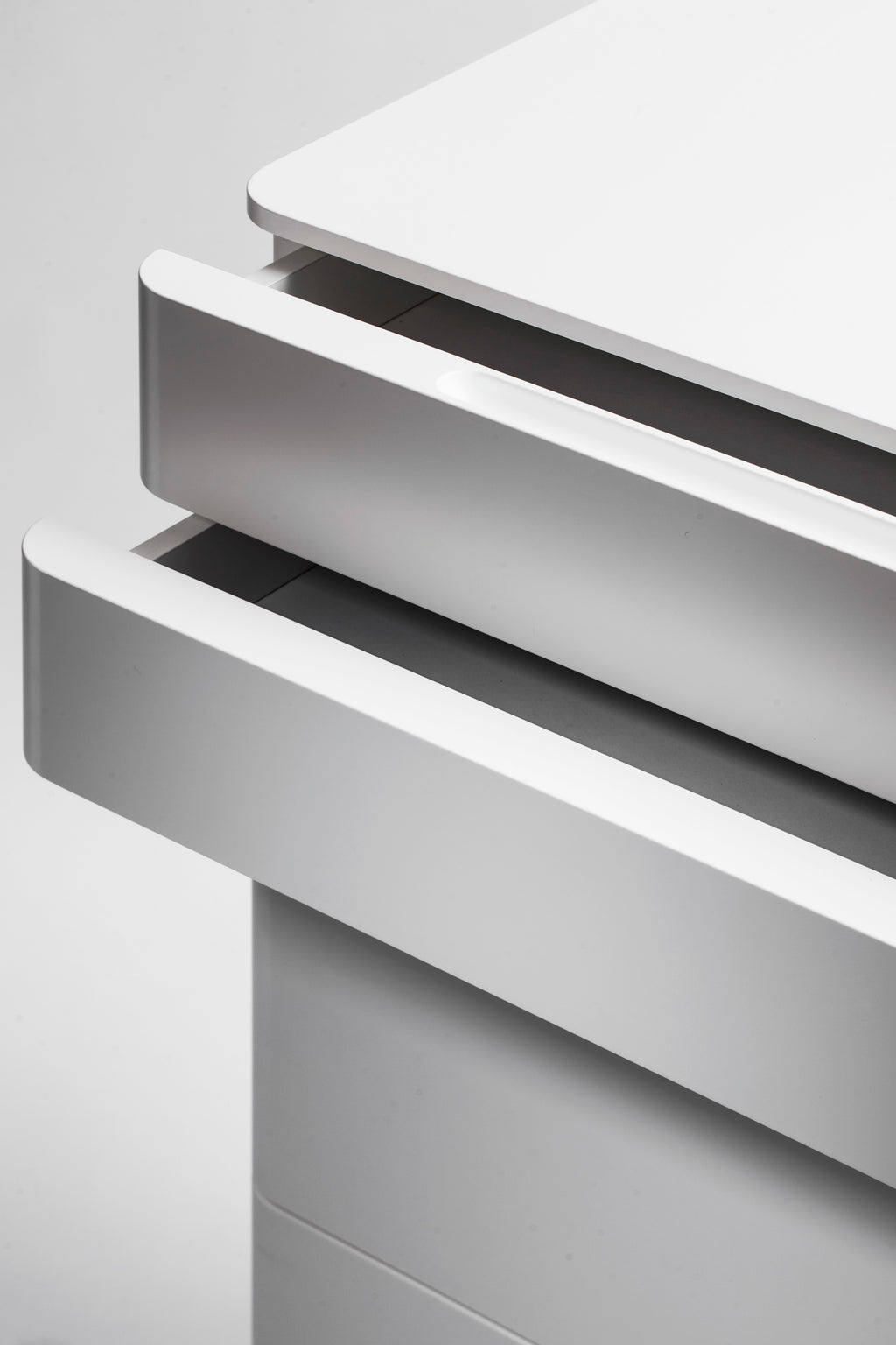 Large Cosimo Storage Unit | 6 Push/Pull Drawers on Casters | Matte White Lacquer