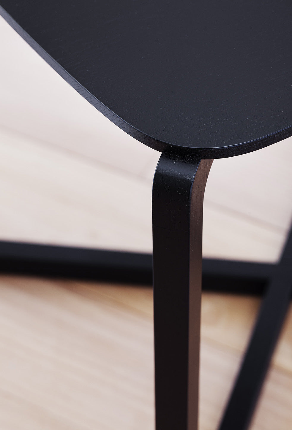 Chaise HEAD | Frêne massif, sans vis ni métal
