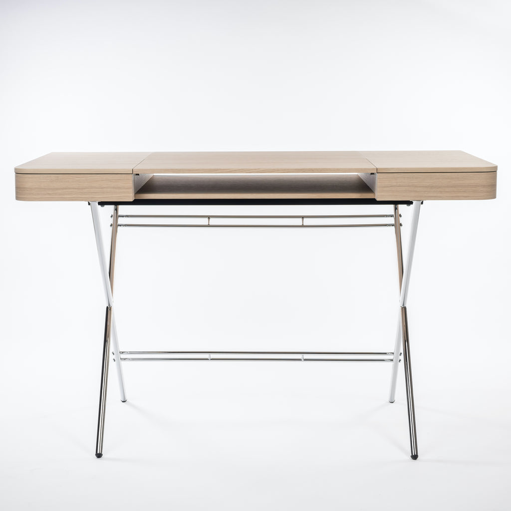Bureau Cosimo chêne naturel clair, piètement chromé, vue de face