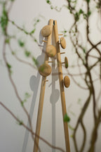 Porte manteau design en bois massif
