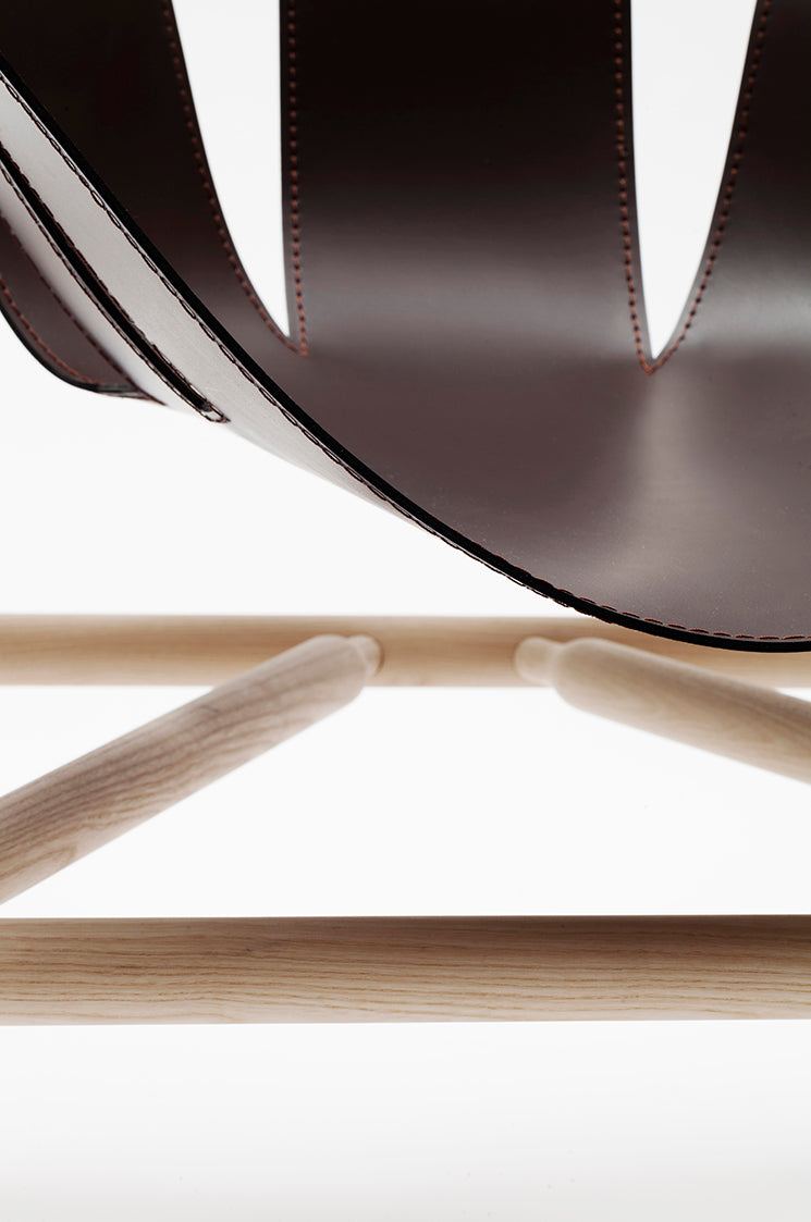 Ninna Armchair | Turned solid ash and Leather | Design Carlo Contin